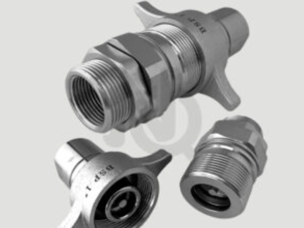 WING NUT COUPLING FOR TRAILERS