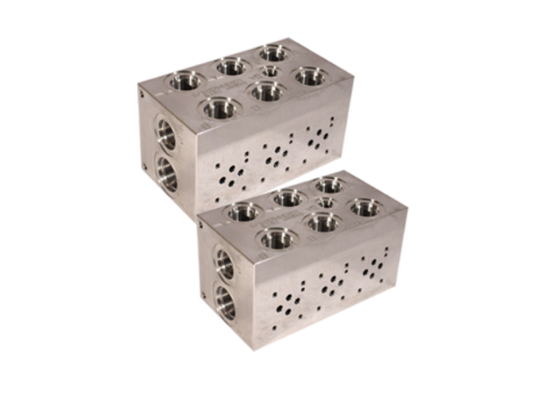 Hydraulic manifold steel blocks